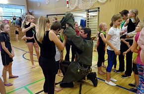 was steckt dahinter